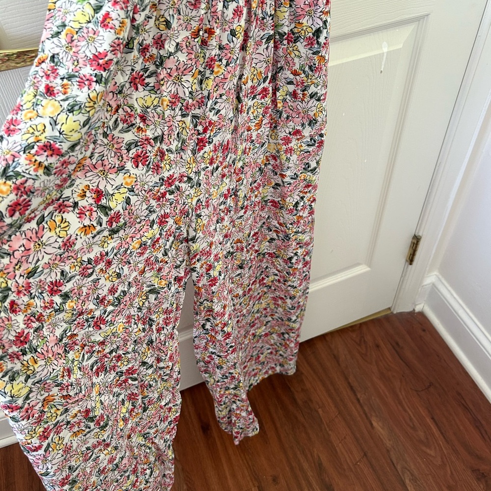 Dokotoo Women's Floral Jumpsuit - Size M - Picture 4 of 6